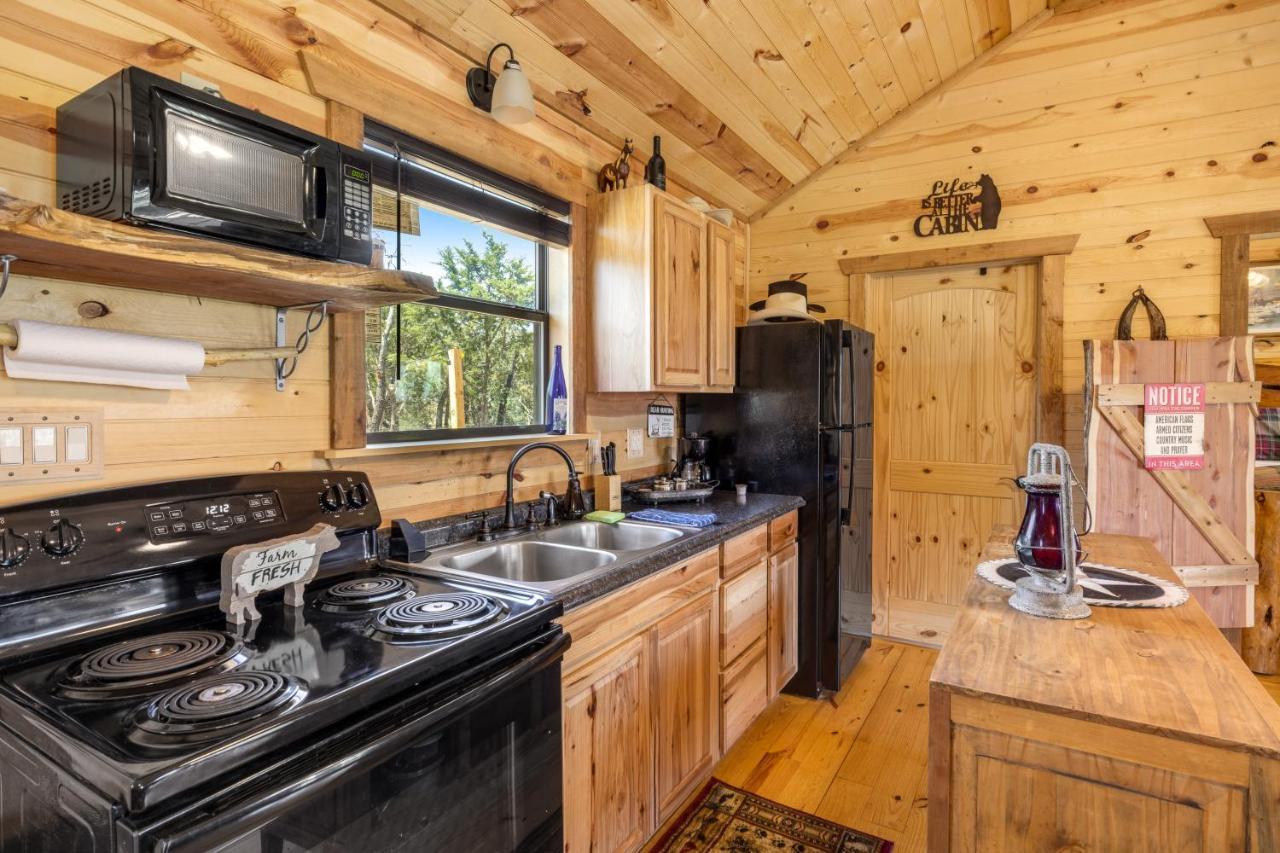 River'S Sky View Lodge Fredericksburg Bagian luar foto