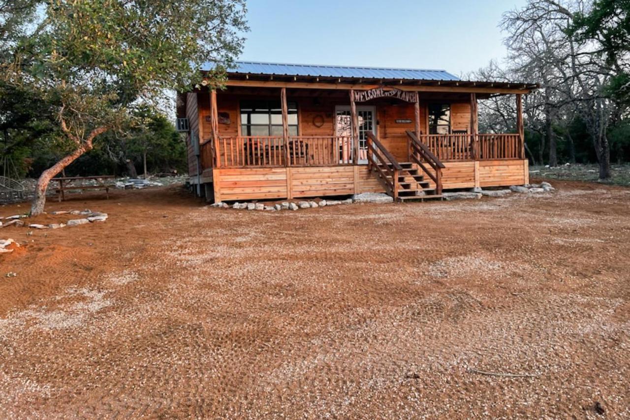 River'S Sky View Lodge Fredericksburg Bagian luar foto
